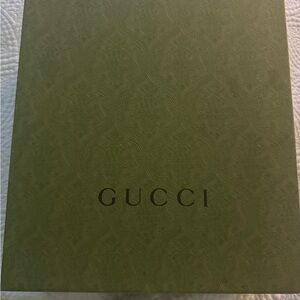 Gucci Olive Green Textured Box